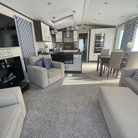 Poole Harbour View Lodge At Rockley Park Zewnętrze zdjęcie